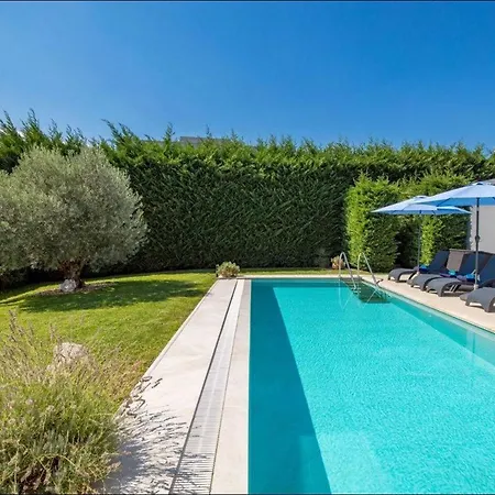 Mediterraneo Casa Vito زادار